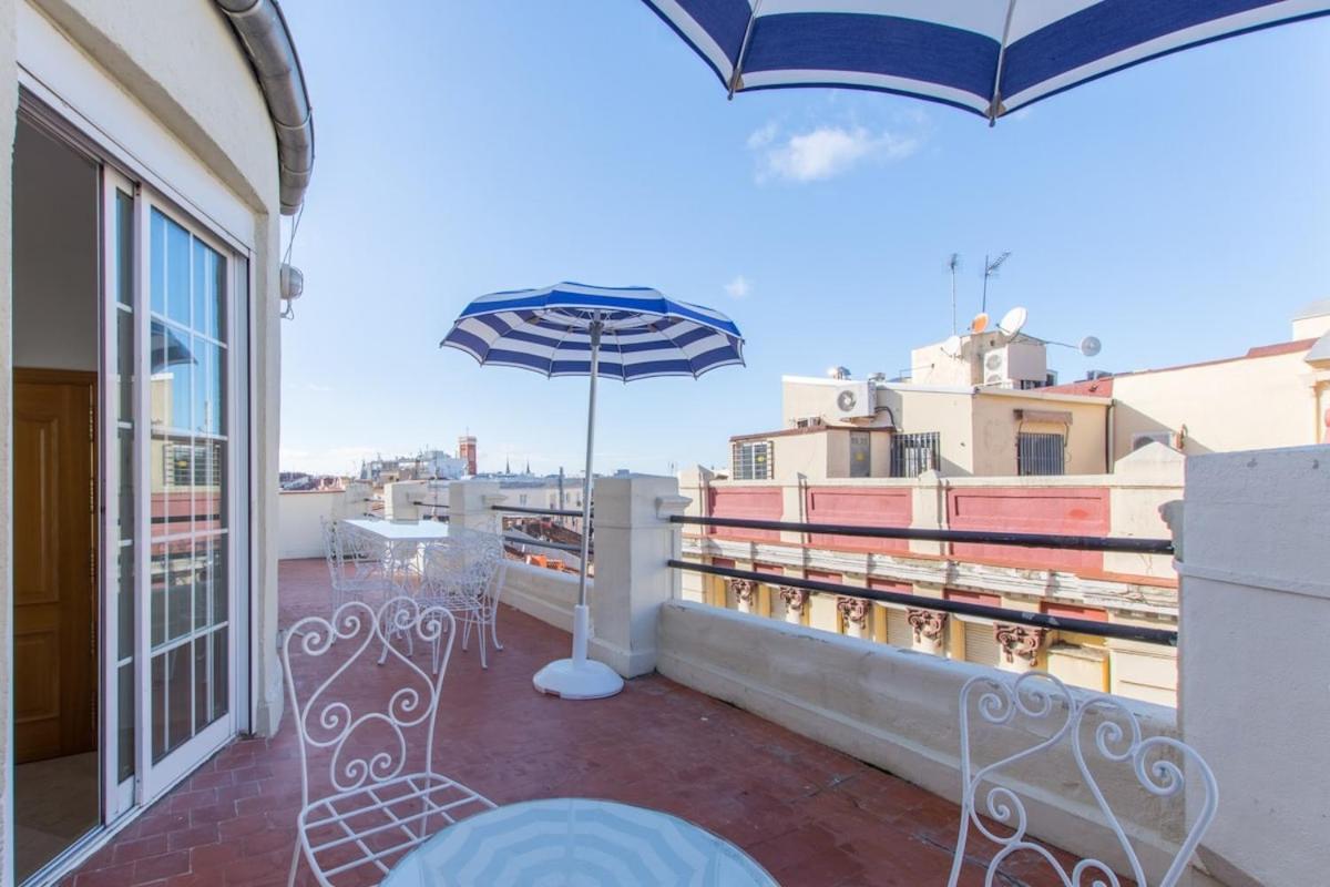 Atico Con Terraza De Vistas Inmejorables Apartment Madrid Exterior photo